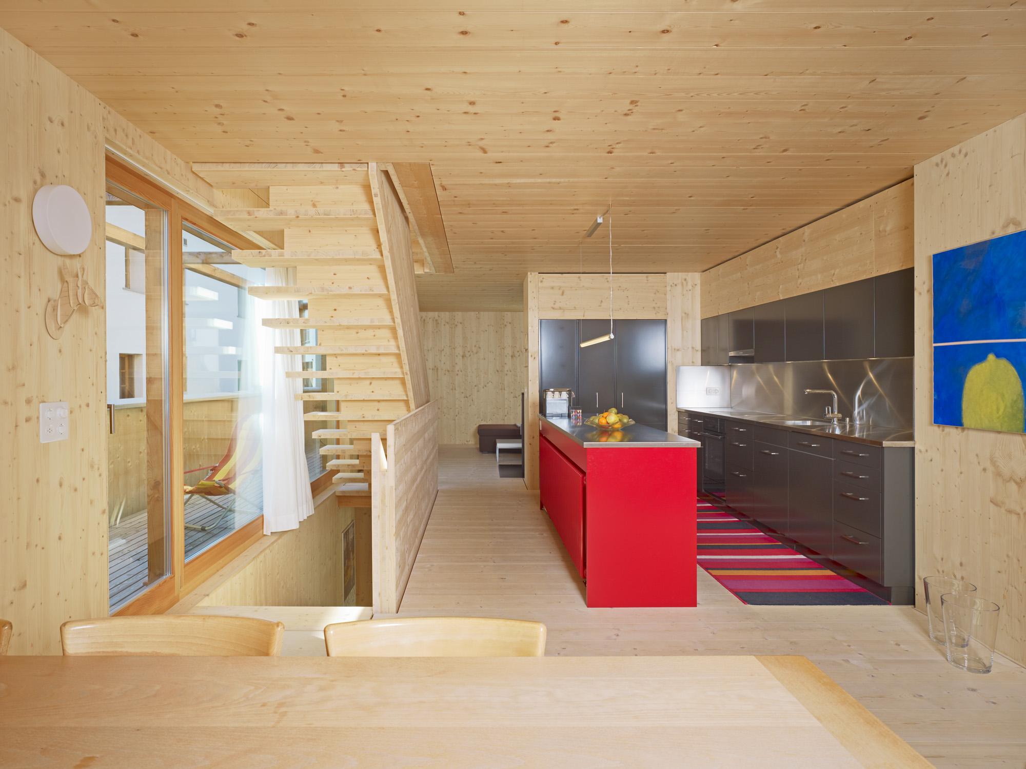 Architektur-Reportage Samedan Familienturm Küche