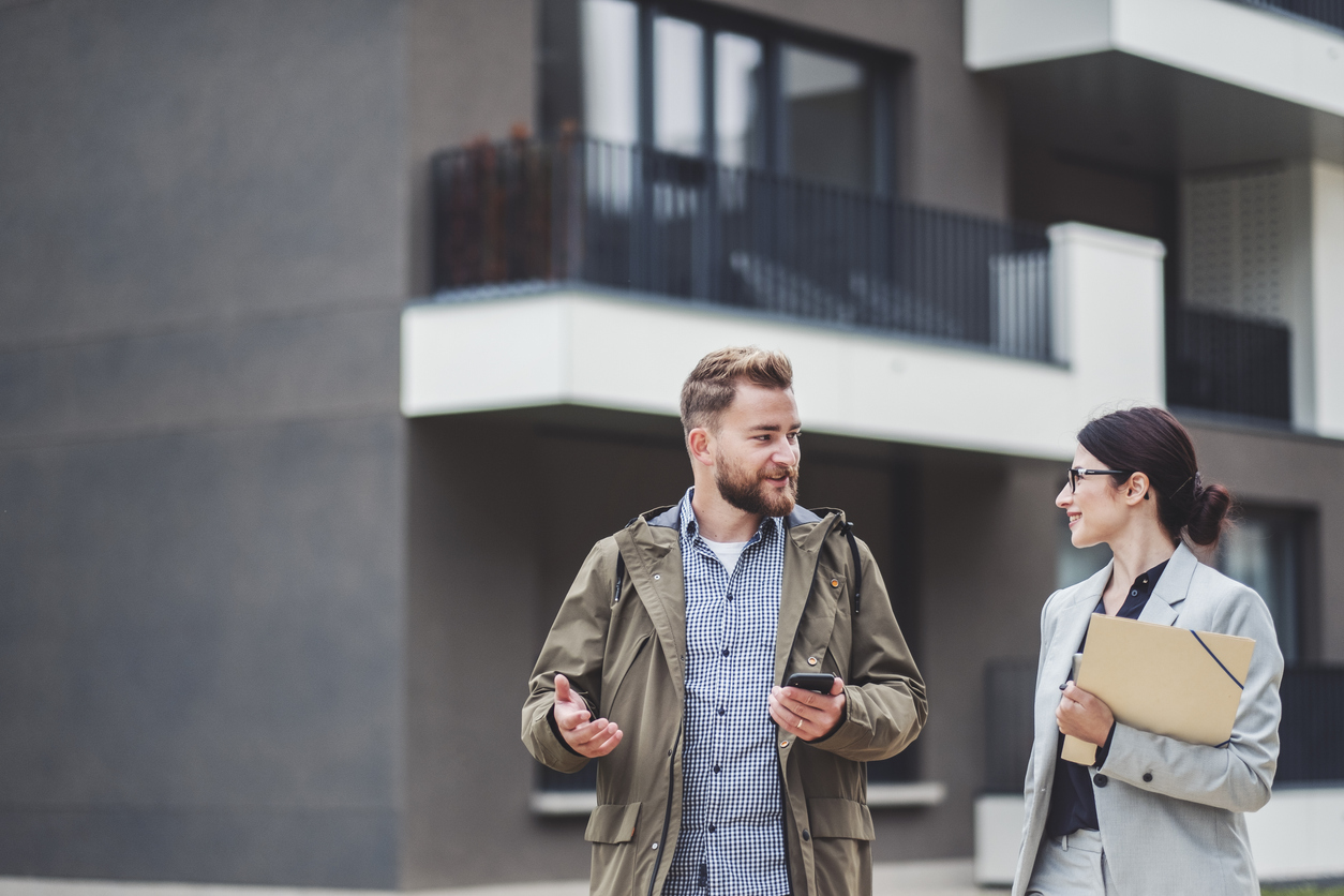 Hausverkauf mit Makler hausinfo