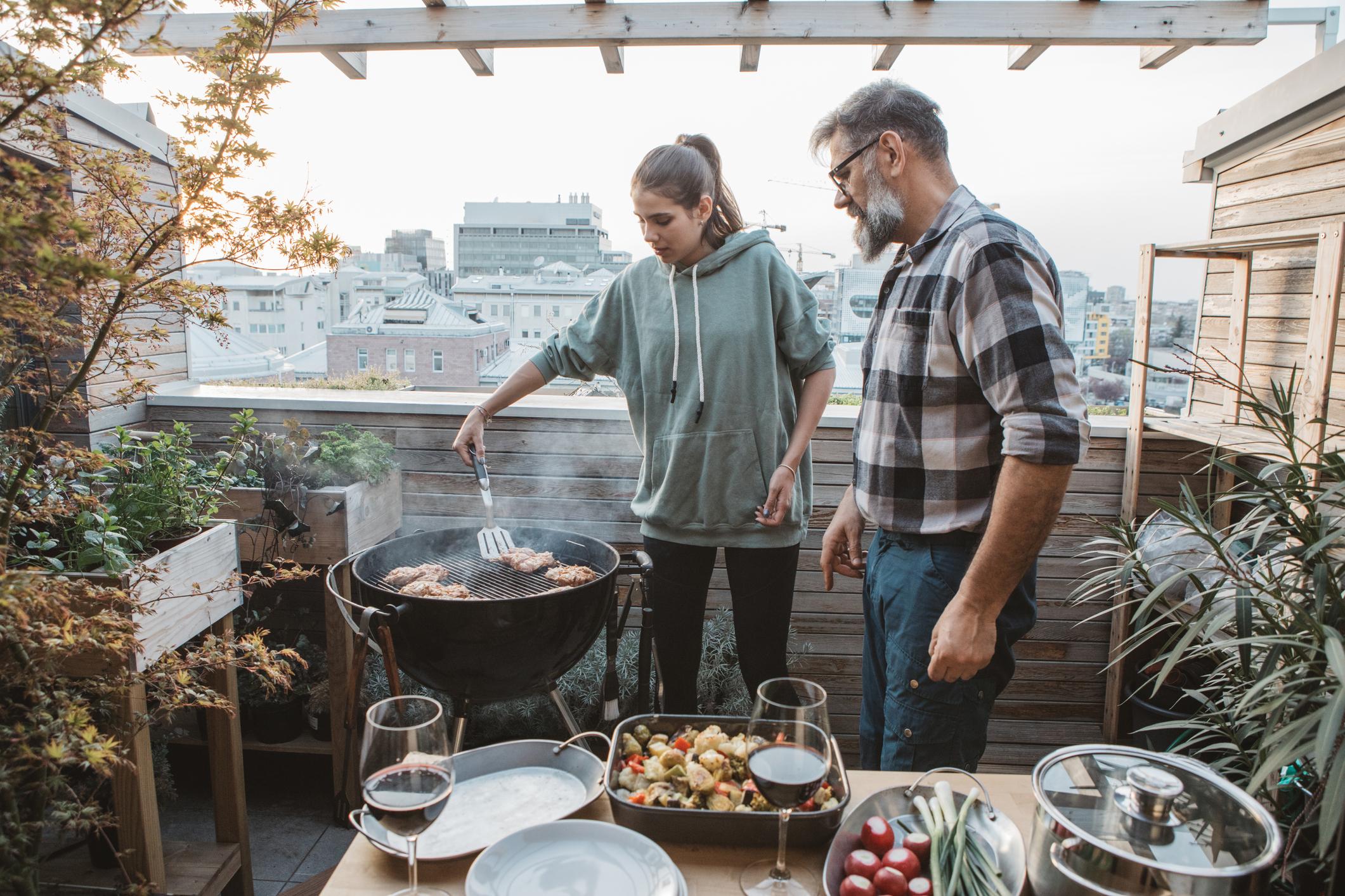 Les grillades sur le balcon sont souvent source de discussions et entraînent parfois des litiges.